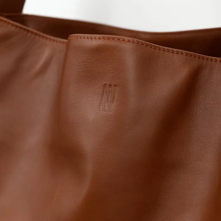 Big crossbody handtas in cognac nappaleer