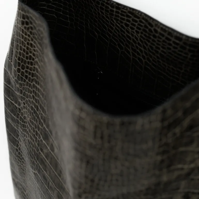 Big crossbody handtas in croco black olive