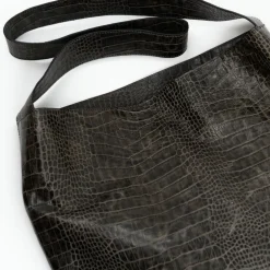 Big crossbody handtas in croco black olive