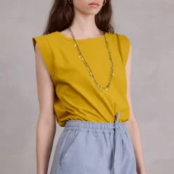 Blue curry top