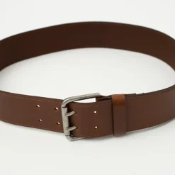 Cognac riem met dubbele sluiting