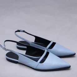 Dallie slingback in dusk blue