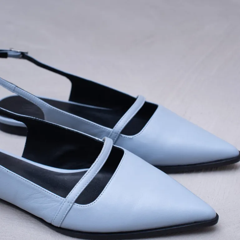 Dallie slingback in dusk blue