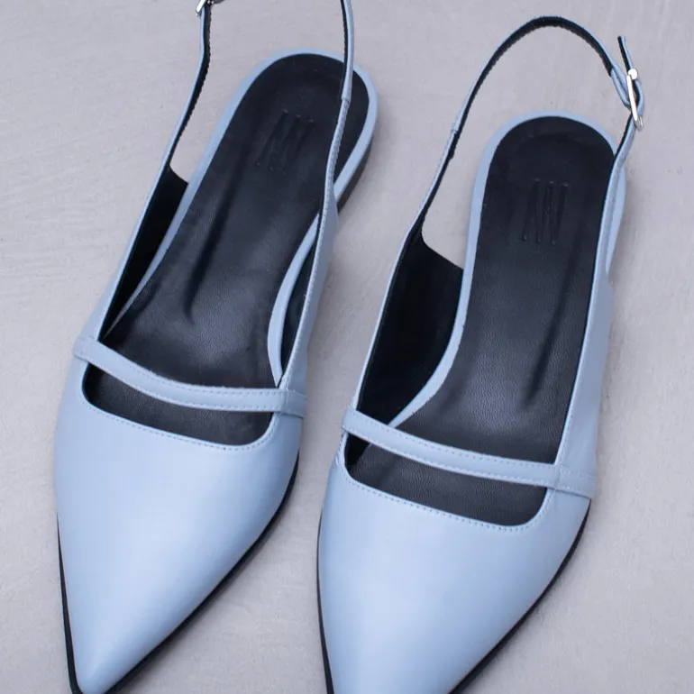 Dallie slingback in dusk blue