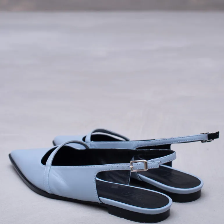 Dallie slingback in dusk blue