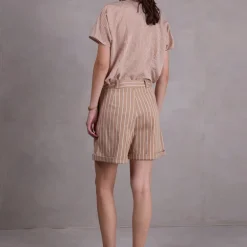 Diaz short in mokka stripes