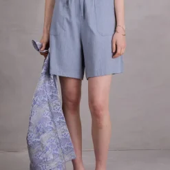 Diede short in dusk blue herringbone