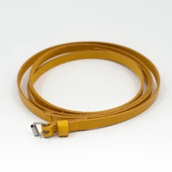Dunne gele riem