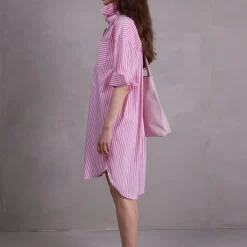 Duran hemdsjurk in pink stripes