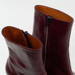 Eames laarsje in burgundy