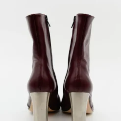 Eames laarsje in burgundy