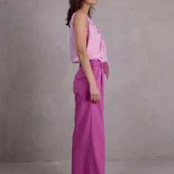 Edward broek in very berry