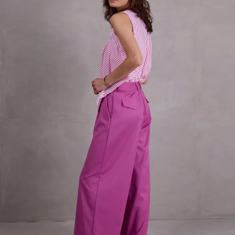 Edward broek in very berry