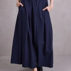 Fieke rok in navy