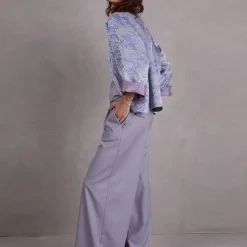 Flenn kimono in mystical blue sakura