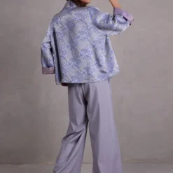 Flenn kimono in mystical blue sakura