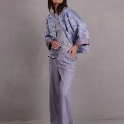 Flenn kimono in mystical blue sakura