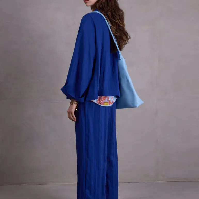 Flenn kimono in true blue Tencel