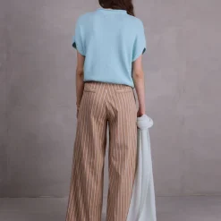 Mill aqua top