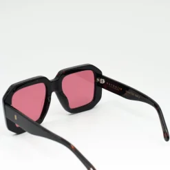 Onassis zonnebril in dark tortoise / cherry