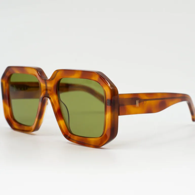Onassis zonnebril in light tortoise /olive