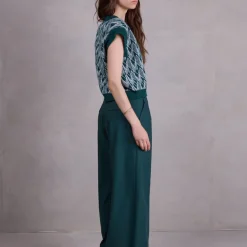 Sonka top in evergreen / ice blue