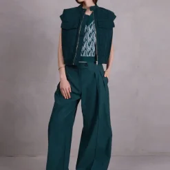 Sonka top in evergreen / ice blue