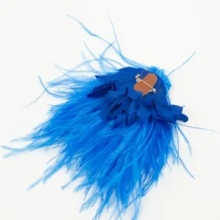 Zaza broche met veren in Santorini blue